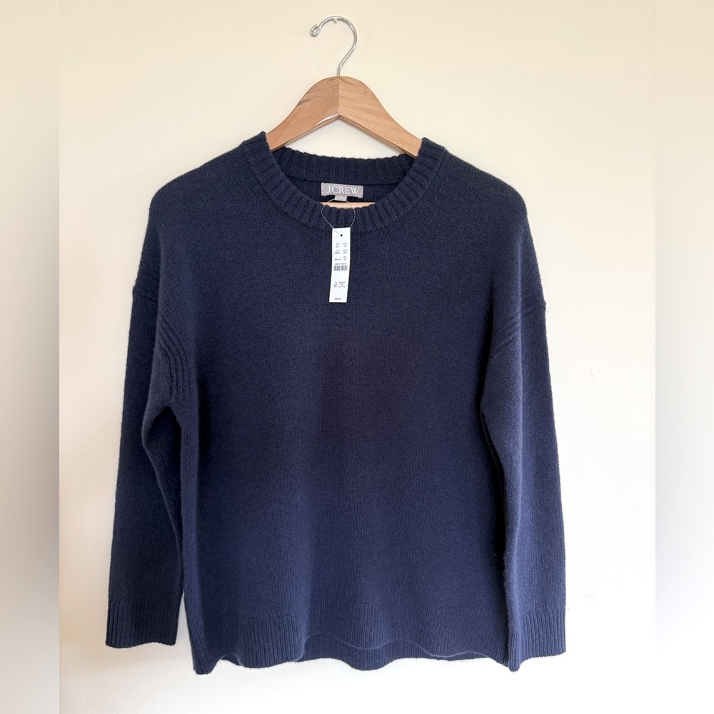 NWT J. Crew Navy Relaxed crewneck sweater in wool sz XS